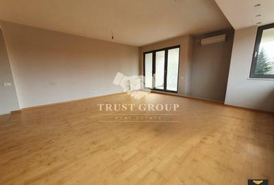 Apartament cu 4 camere, mobilat în Capitale