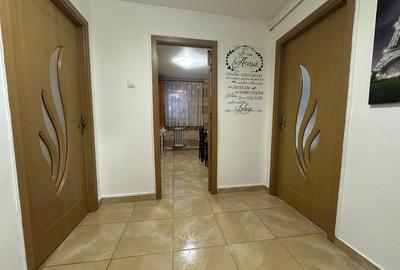 Apartament cu 2 camere decomandat în Ampoi 1 - 5