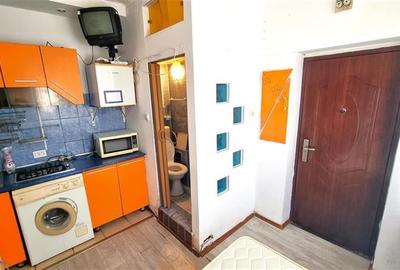 Astra - Carpatilor, camera cu gr sanitar, mobilata - 1