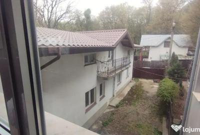 Casă cu 4 camere cu Teren 100 Mp în Miroslava - 2