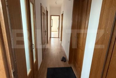 Apartament cu 3 camere, 87 mp, in vila, Cantacuzino - 2