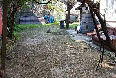 Casă cu 2 camere cu Teren 30 Mp în Central - 3