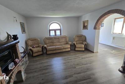 Casă cu 4 camere cu Teren 2500 Mp în Mărgineni - 17