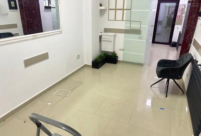 Birou, de 15 mp, în Central - 1