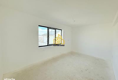 Casă cu 3 camere cu Teren 150 Mp în Central - 2