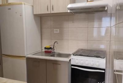 Garsonieră în Apărătorii Patriei - 4