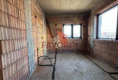 Duplex cu 5 camere cu Canalizare în Sânandrei - 4
