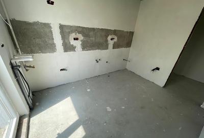 Apartament cu 2 camere decomandat + curte cadastrata - 8