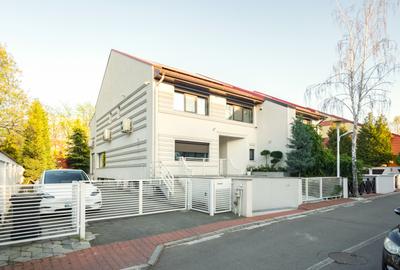 Vila Titan de vanzare - O proprietate care va depăși orice așteptare! - 11