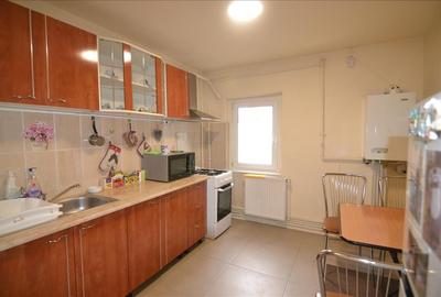 Apartament cu 3 camere decomandat în Județean - 33