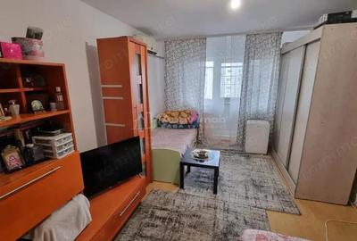 Apartament 2 camere - decomandat - vis-a-vis BTR Sebastian
