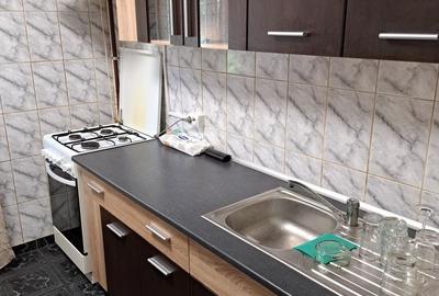 APARTAMENT DE ÎNCHIRIAT CU DOUĂ CAMERE IN ZONA APUSULUI-MILITARI SEC.6 - 6