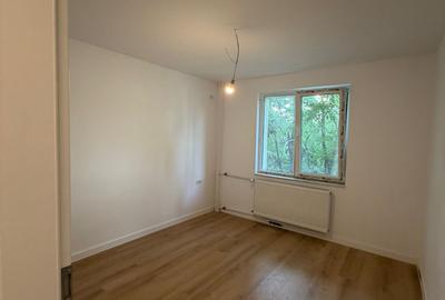 Apartament cu 3 camere decomandat în Dristor - 13