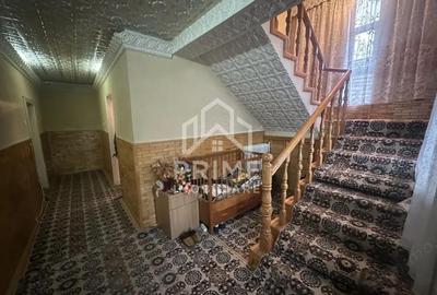 Casă cu 4 camere cu Teren 791 Mp în Central - 9