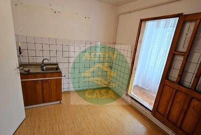 Apartament 2 camere, etaj 3,Posta Mica - 4