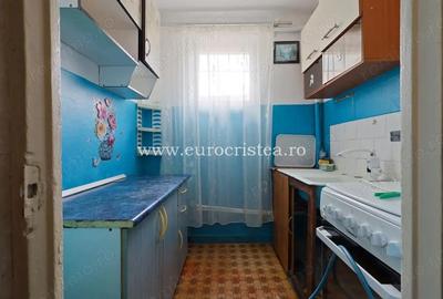 Apartament cu 2 camere semidecomandat, mobilat în Central