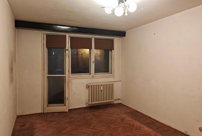 Apartament cu 3 camere semidecomandat în Titan - 3