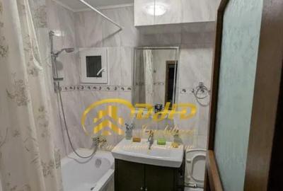 Apartament cu 3 camere de inchiriat situat Bl. Independen?ei - 2