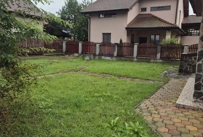 Casă cu 3 camere în Ernei - 4