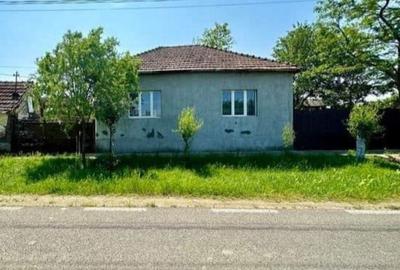 Casă cu 2 camere în Iratoșu - 1