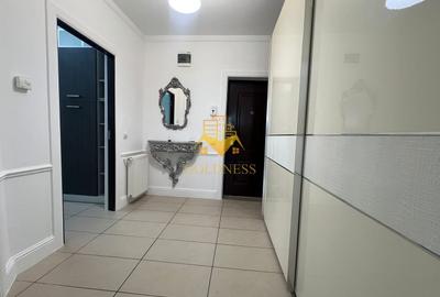 Garsonieră decomandată, mobilată în Între Lacuri - 8