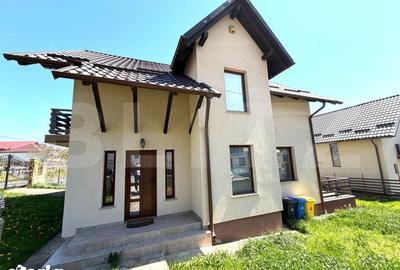 Casă cu 4 camere cu Teren 650 Mp în Ipotești - 9
