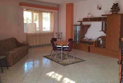 Apartament cu 3 camere semidecomandat în Găvana Platou - 1