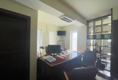 Spațiu de birouri / clinică de vanzare - 13