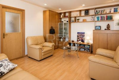 Apartament cu 2 camere semidecomandat, mobilat în 1 Mai - 2