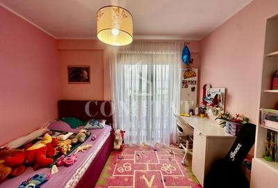 Apartament cu 4 camere decomandat, mobilat în Europa - 11