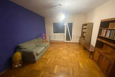 Apartament 4 camere cf 1 decomandat zona Micro 3