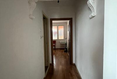 Apartament cu 3 camere decomandat, mobilat în Bucur Obor - 9