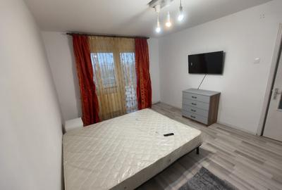 Garsonieră decomandată în Gară