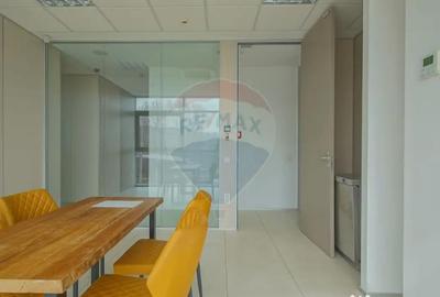 Spațiu comercial, de 20 mp, în Central - 1