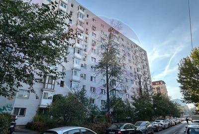 Vanzare Apartament 2 camere Renovat 2025 Piata Victoriei - 4