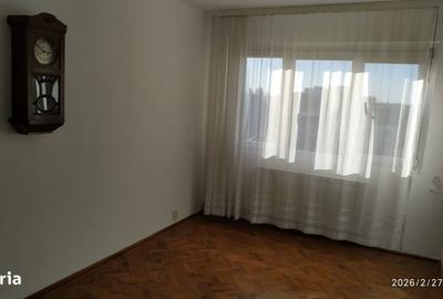 Apartament cu 3 camere semidecomandat în Circumvalațiunii - 19