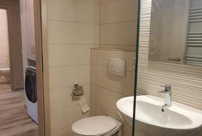 Inchiriez apartament de 3 camere situat central-G-ral Magheru, etaj 1 - 9