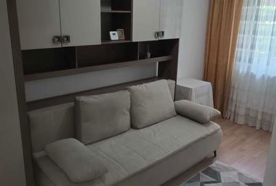 Apartament semidecomandat în Central