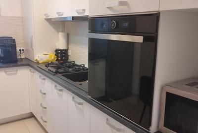 Apartament cu 2 camere decomandat în Tractorul - 18