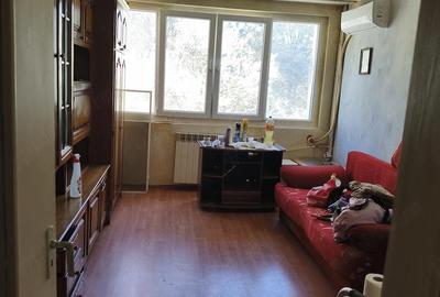 Garsonieră decomandată în Central - 1