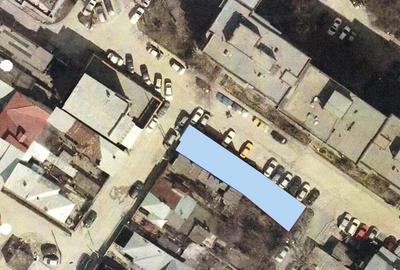 Vand casa veche cu teren in Crangasi - 1
