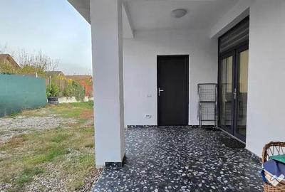 Casă cu 3 camere cu Teren 450 Mp în Nufărul - 17