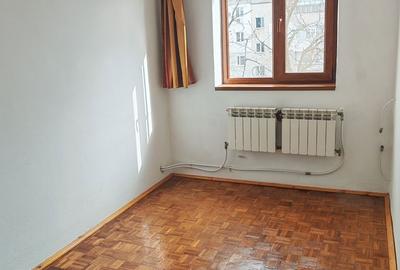 Apartament cu 3 camere semidecomandat în Bălcescu - 4