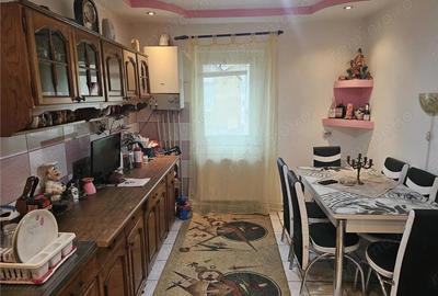 Resita, 3 Cam. Dec., Micro 4 - 19