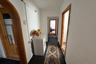 Apartament 4 camere , etaj 2, zona Sud - Paco, liber - 15
