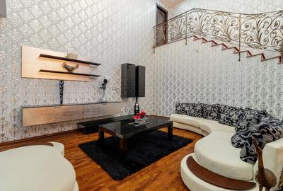 Casa impresionanta - Curte generoasa si Piscina - Otopeni! - 13