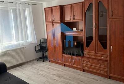 Garsonieră decomandată în Zorilor - 3