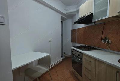 Garsonieră decomandată în Port - 11