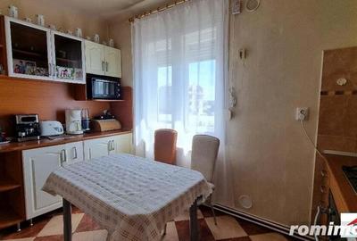 Apartament la casa cu garaj si curte proprie etaj 1 - 9