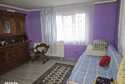 Casă cu 5 camere cu Teren 741 Mp în Dobra - 9
